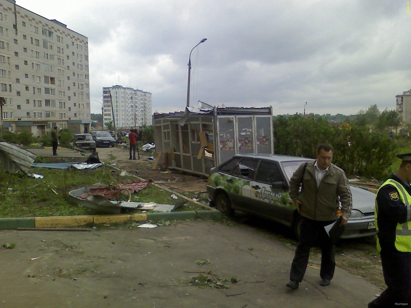 Прогноз погоды краснозаводск. Торнадо в Краснозаводске 2009 году. Смерч в Краснозаводске 2009. Смерч в Краснозаводске в 2009 году. Смерчи в Краснозаводске 4 июня 2009.