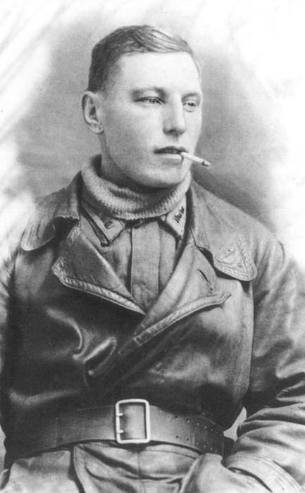 Александр Иванович Покрышкин - гроза пилотов Третьего рейха (11 фото)